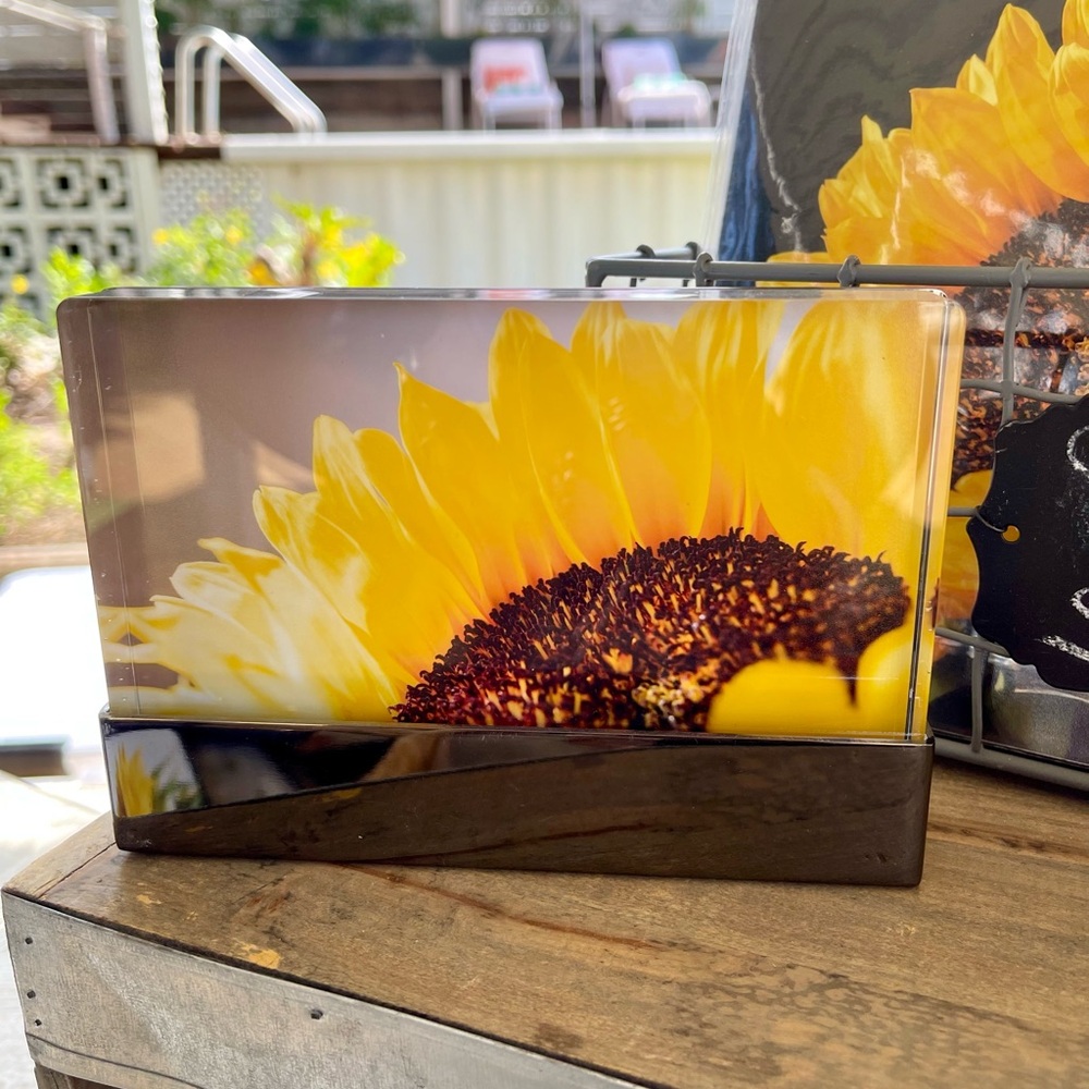 🌻Sunflower Print in 4x6 West Elm Frame🌻